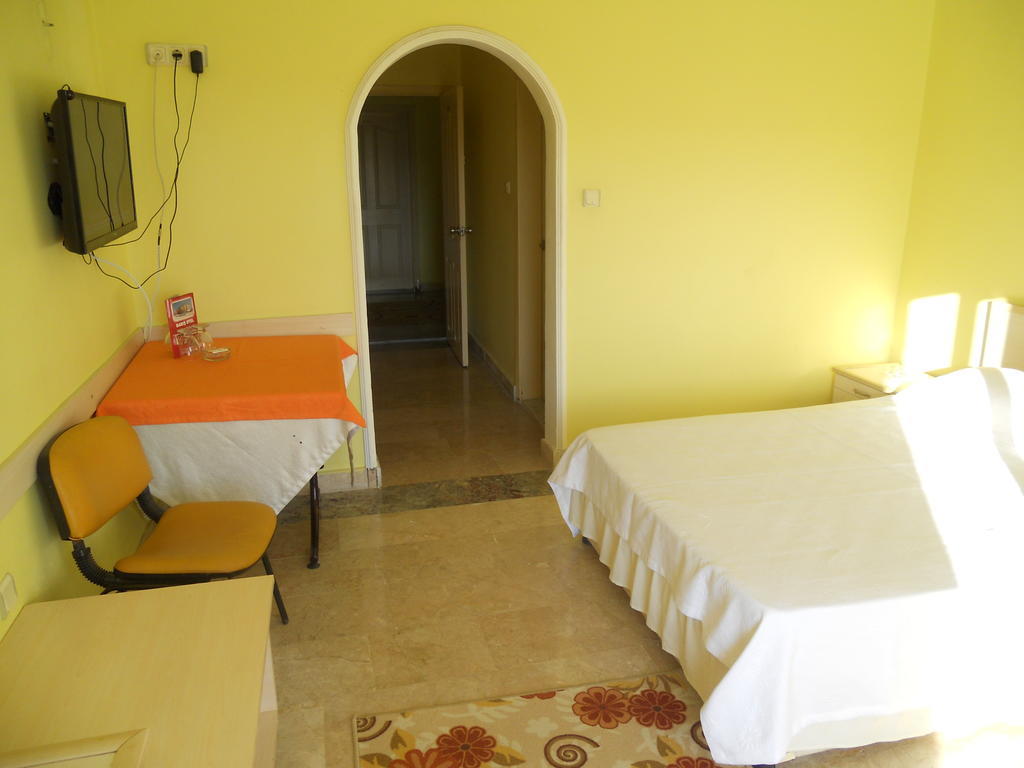 Baris Hotel Erdemli Luaran gambar